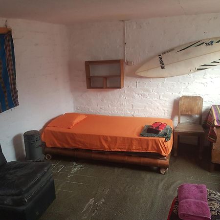 דירות Huanchaco Surf Camp מראה חיצוני תמונה